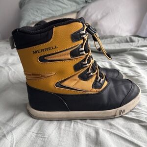 Merrell yellow and black snow boots boys 5 women’s 6